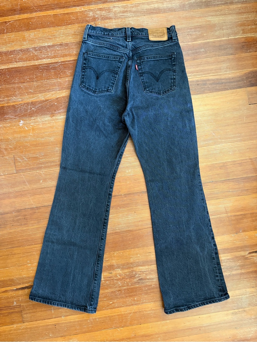 Levi’s Ribcage Boot Jeans - Picture 3 of 5